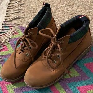 tommy hilfiger boots dress em up or down